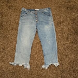 KanCan By Maurices Light Blue Frayed Hem Capri